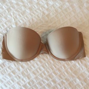 Victoria’s Secret Strapless Bra